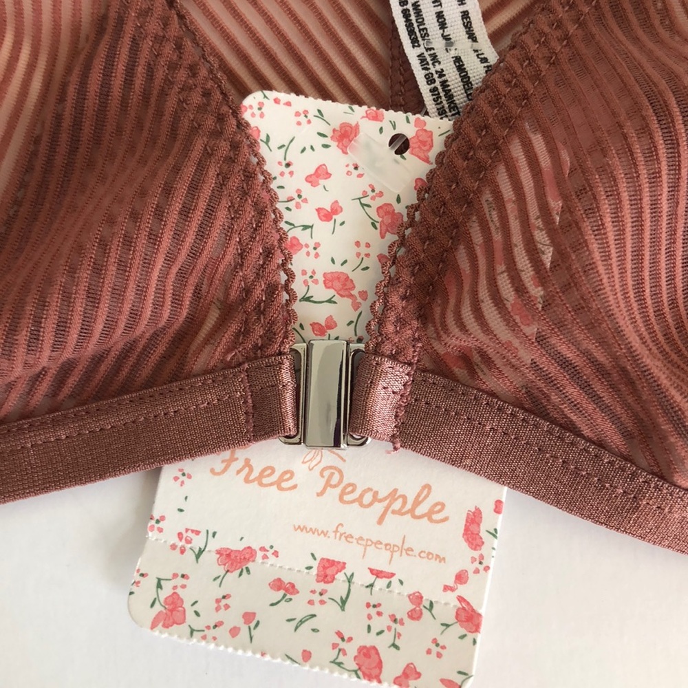 NEW! FP INTIMATELY nadia bralette - Picture 3 of 7